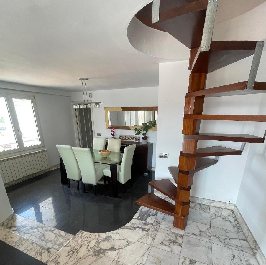 Stunning Penthouse Apartment Жирона Экстерьер фото
